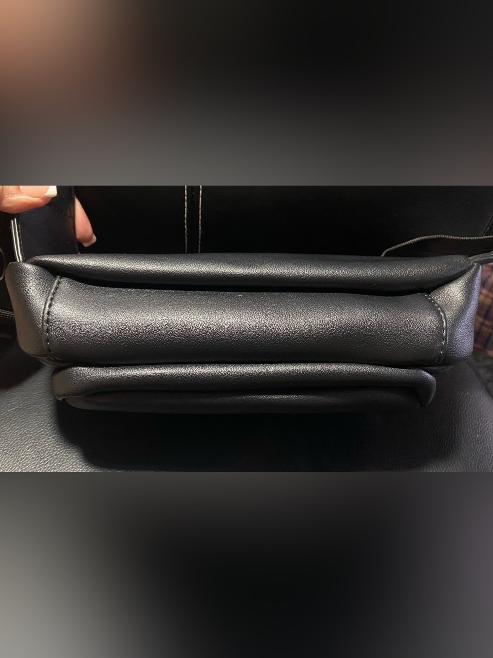 NEW🎉 BOSS Embossed Black Leather Belt Bag Fanny Pack - Picture 6 of 9